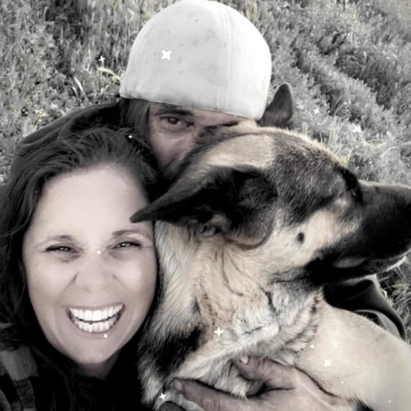 Meet your Posher, Chris - Picture 2 of 4